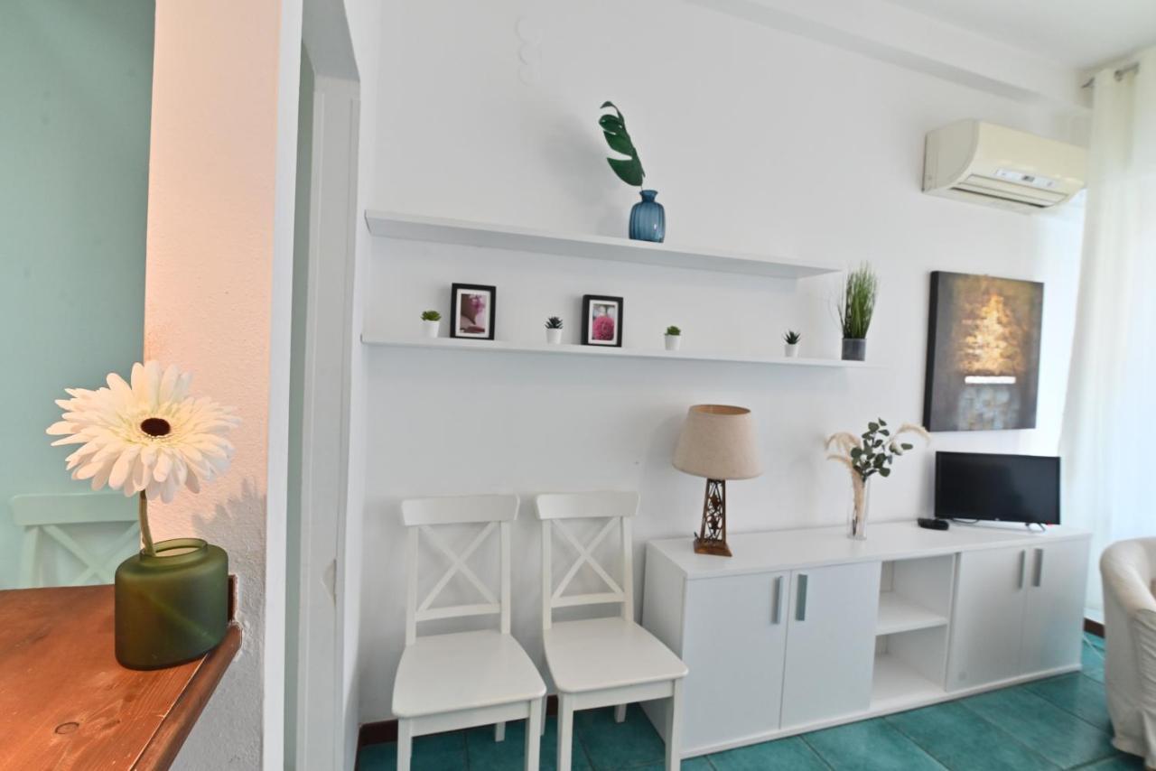 Izzhome Holiday Terrace Кальяри Экстерьер фото