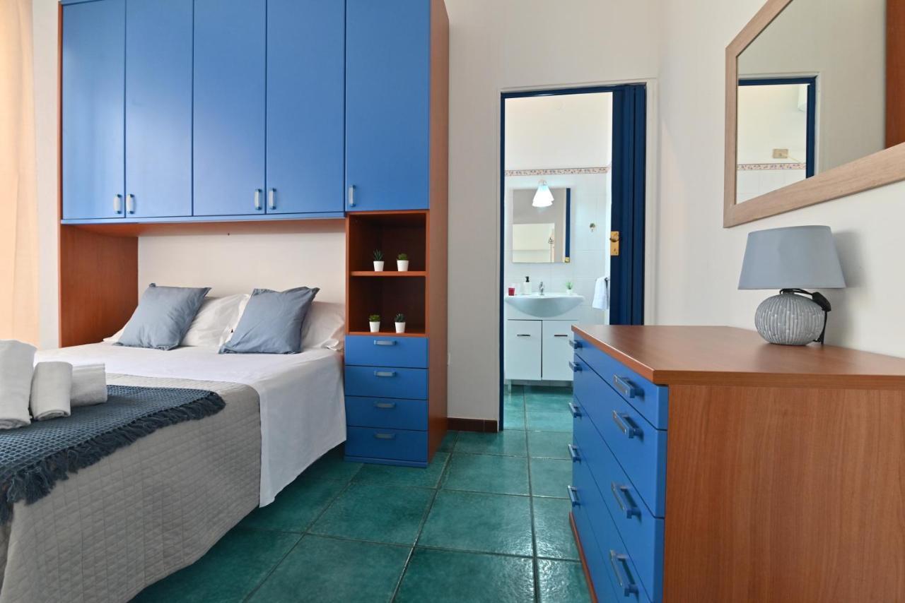 Izzhome Holiday Terrace Кальяри Экстерьер фото