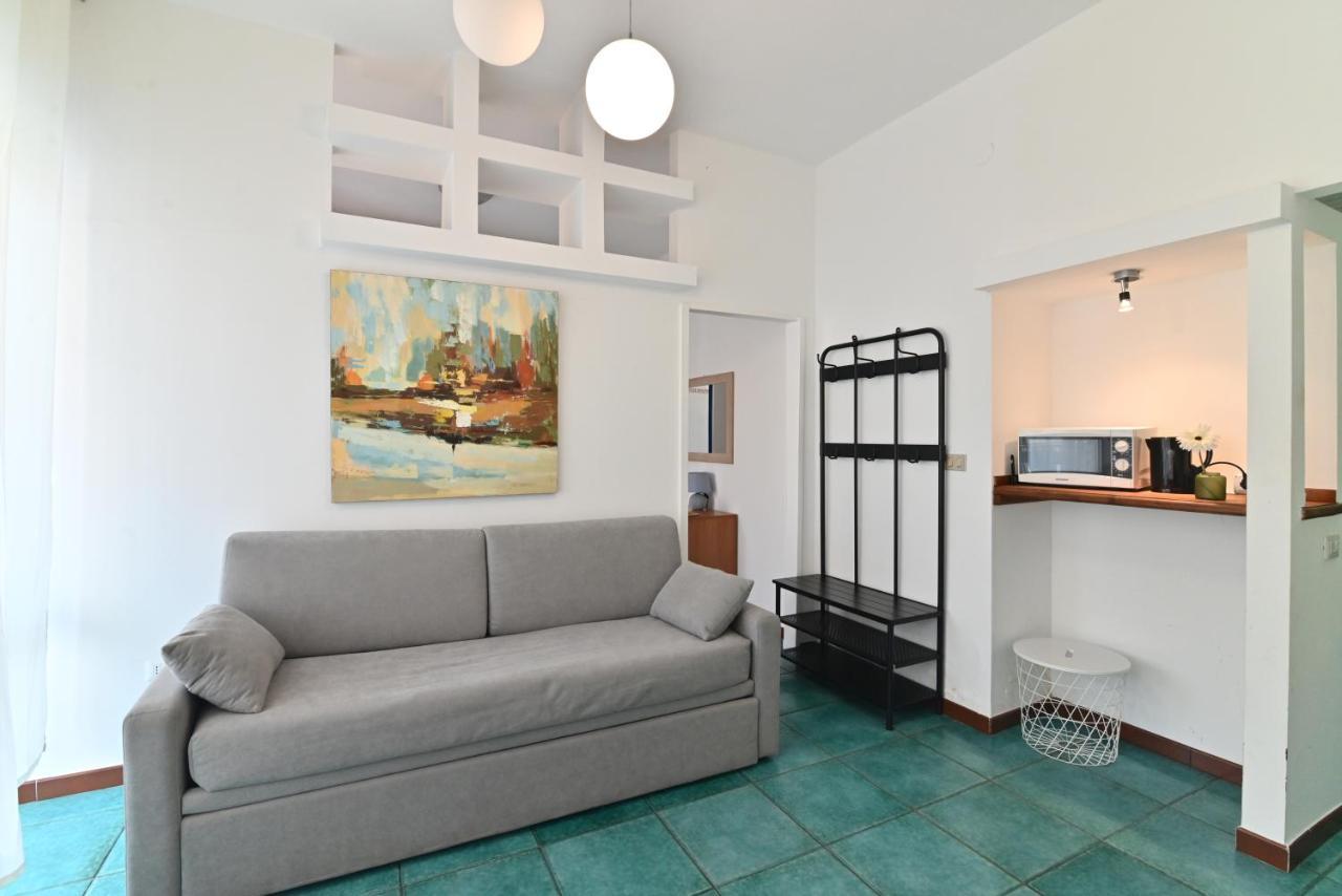 Izzhome Holiday Terrace Кальяри Экстерьер фото