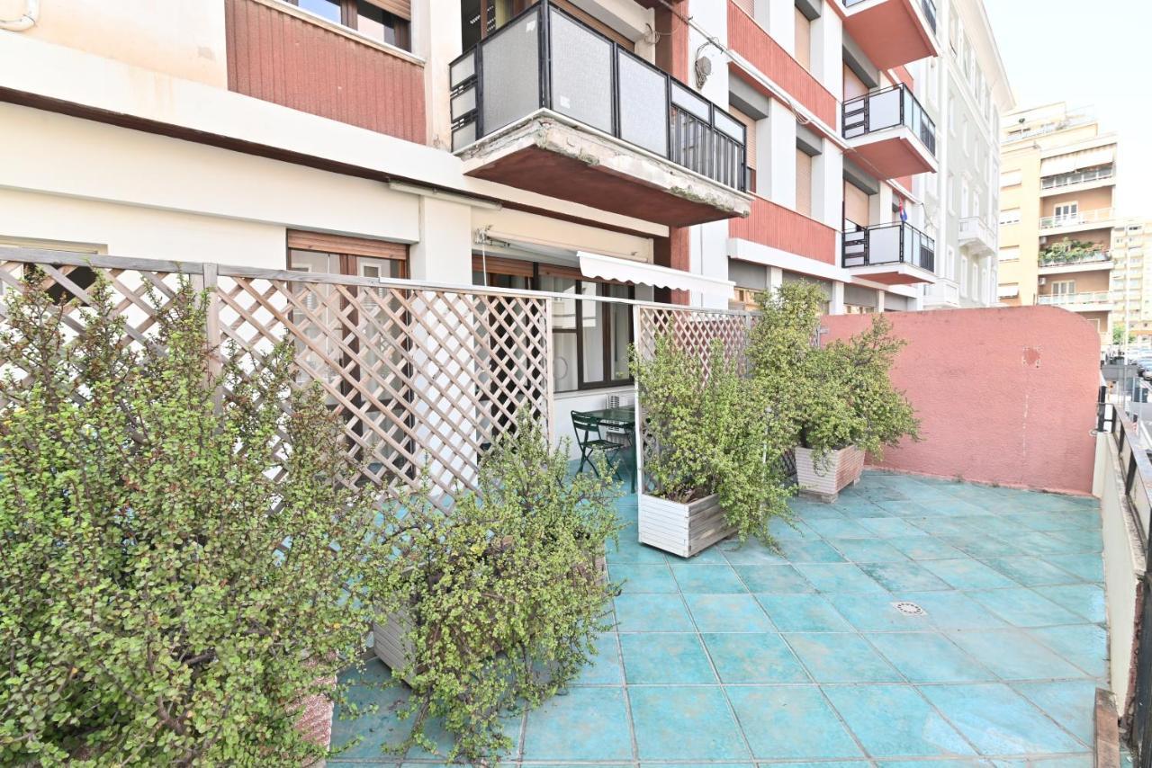 Izzhome Holiday Terrace Кальяри Экстерьер фото